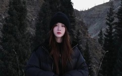 倒霉熊逃离房间